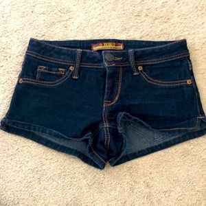 2BW/U size 1 Dark wash short Shorts